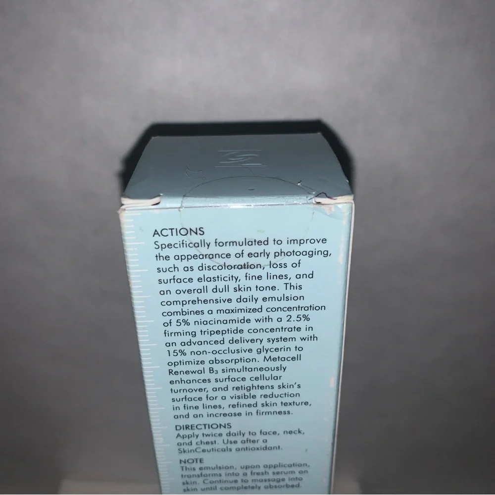 SkinCeuticals Metacell Renewal B3 50ml/1.7 oz - Picture 4 of 9